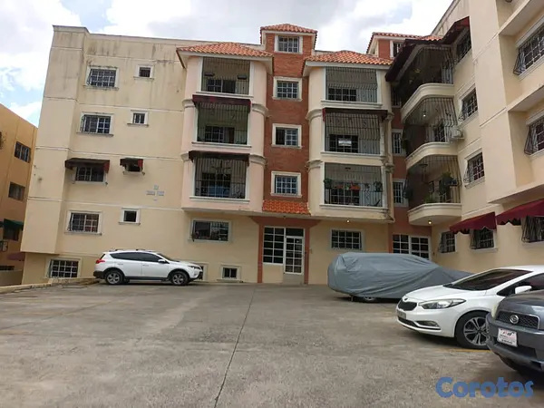 apartamentos - ALQUILO, APTO. AMPLIO PROX. A CARREFOUR  14