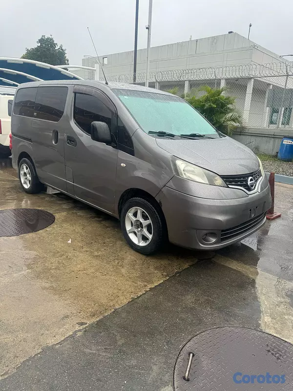 jeepetas y camionetas - Nissan Nv200 2014 5