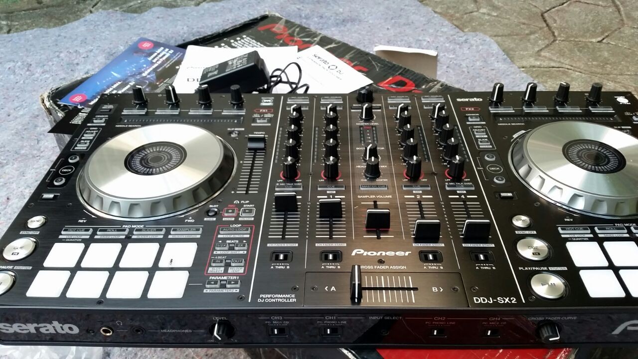 instrumentos musicales - Platos Controladora DJ Mixer Galaxappl Consola ultra cargsmart jordaledatopdrons 1