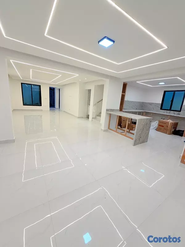 casas - venta de casa de lujo con piscina en la autopista de san isidro prado oriental  4