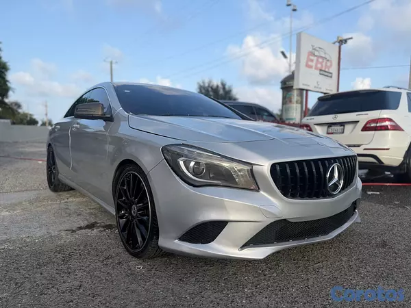 carros - Mercedes Benz CLA250 2014 3