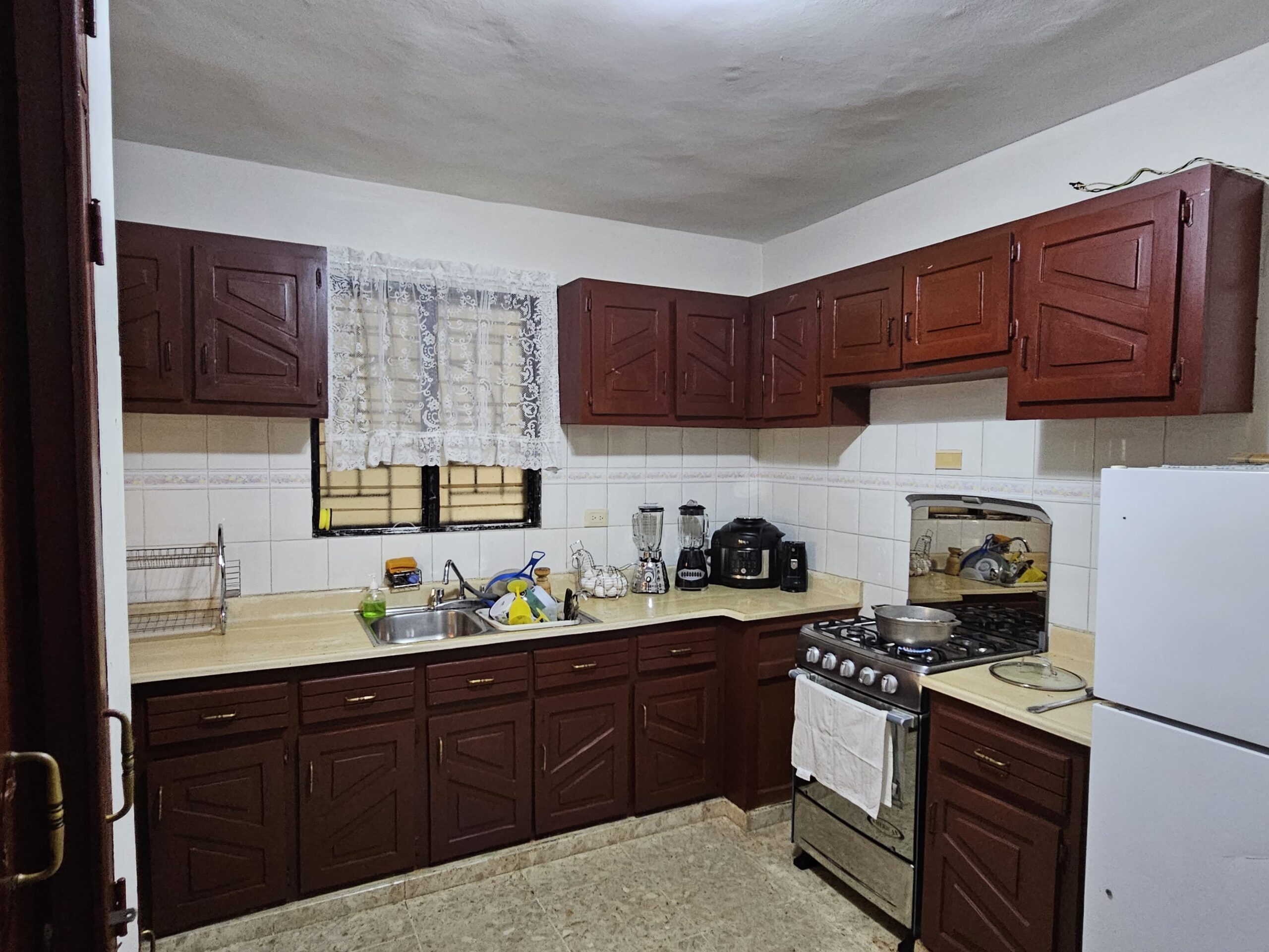 casas - Casa de 2 Niveles en San Francisco de Macorís 1