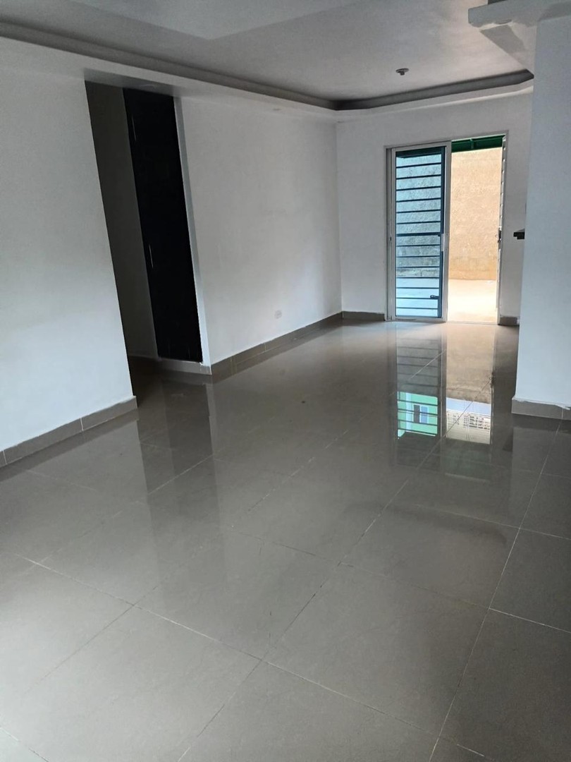 apartamentos - Apartamento oportunidad primer piso, Autopista San isidro, Piso 1 con patio  4