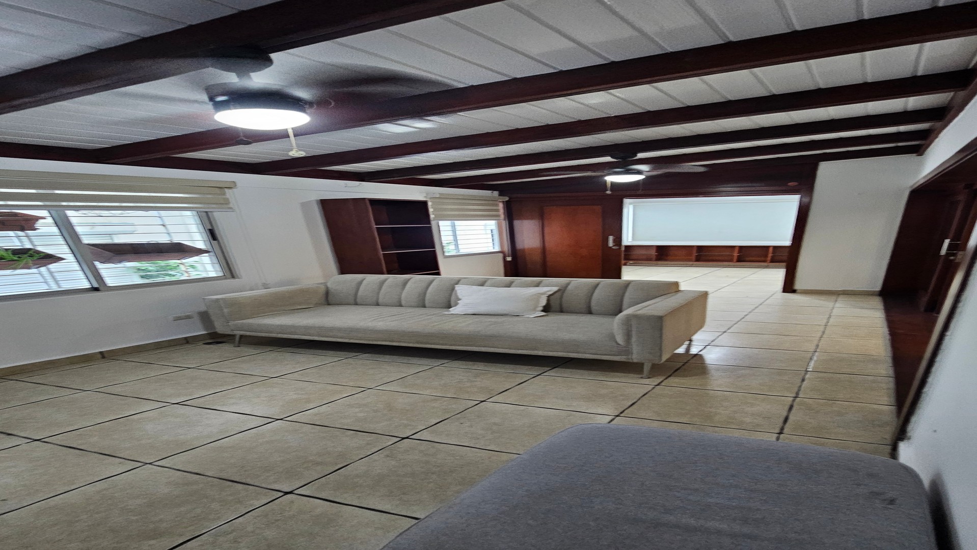 apartamentos - Alquiler de Apartamento Amueblado con terraza en Ensanche Paraíso 5