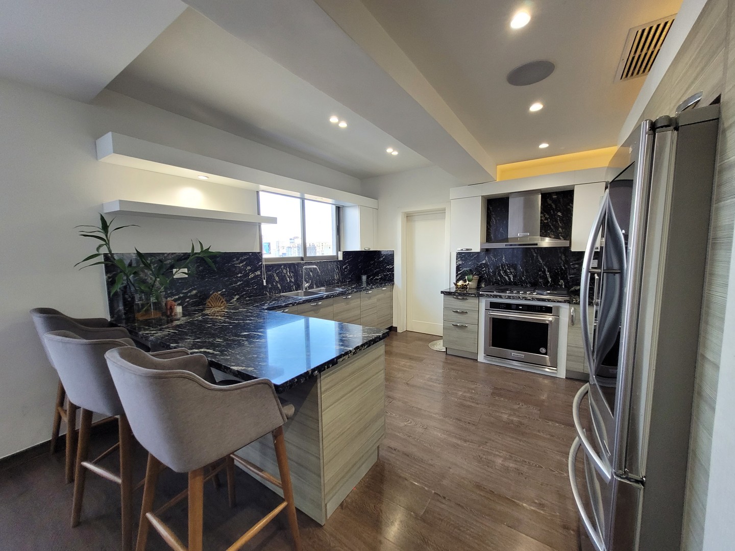 apartamentos - Venta de apartamento en Piantini 4