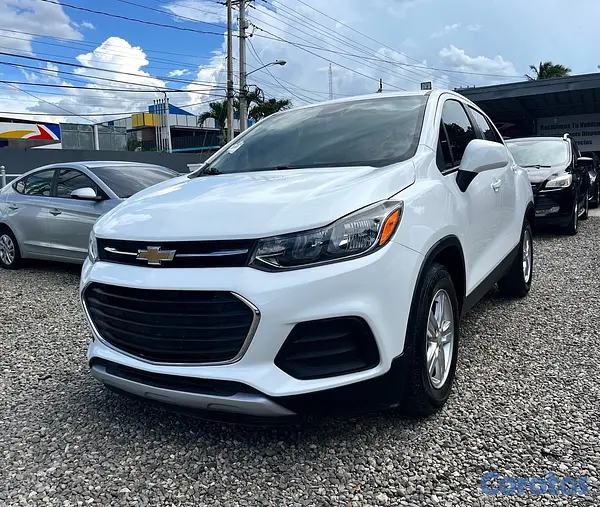 jeepetas y camionetas - Chevrolet Trax 2020
 3