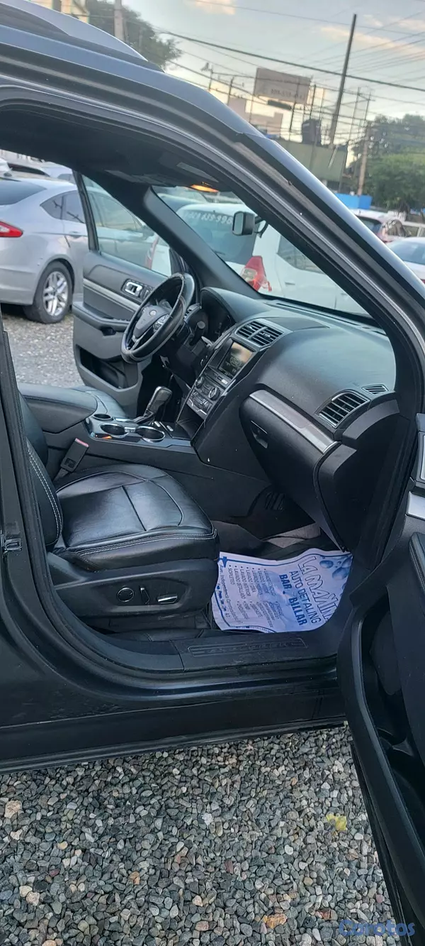 jeepetas y camionetas - FORD EXPLORER XLT 2016 3