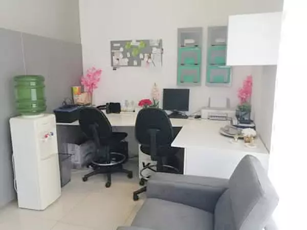 oficinas y locales comerciales - Local en alquiler millon 3