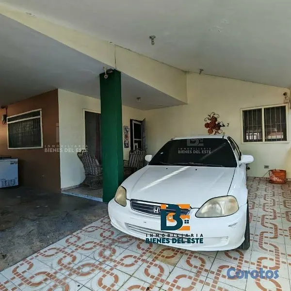 casas - Se vende amplia vivienda con cuatro dormitorios, m 8