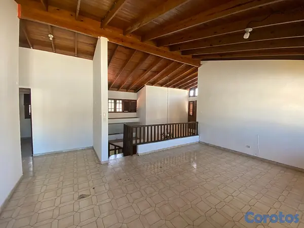 casas - Casa de 5 Habitaciones en la Castellana, DN. 4