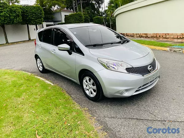 carros - Nissan note 2015 5