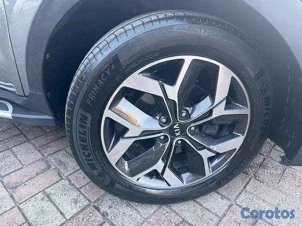 jeepetas y camionetas - kia sportage 2021 doch 2