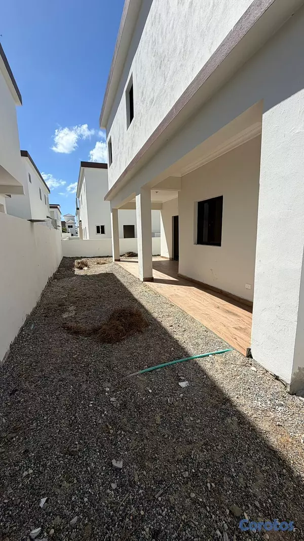 apartamentos - Casas de Lujo en Baní Listas para Entrega | Residencial y Seguridad 24'7 9