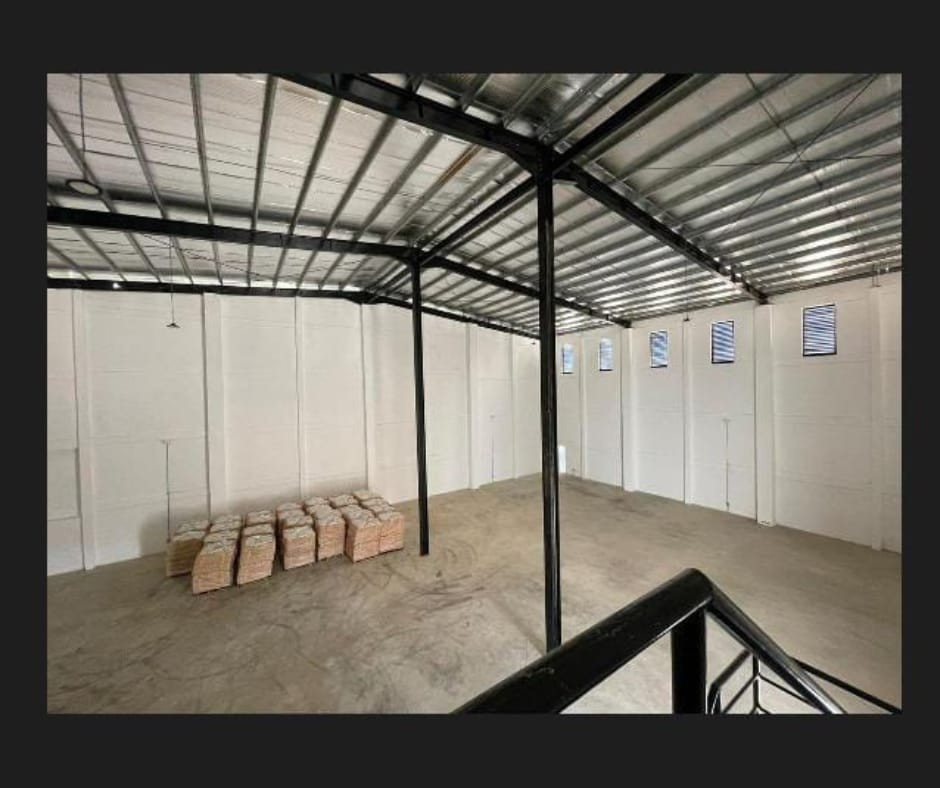 otros inmuebles - Nave en Alquiler Km 22 Auto Duarte.  
SIN INTERMEDIRIO

 3