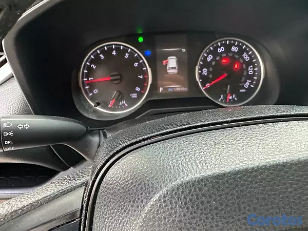 jeepetas y camionetas - Toyota Rav4 LE año 2021 recién importado  9