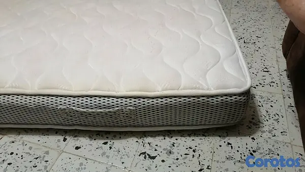 muebles y colchones - Colchón semi-nuevo 8