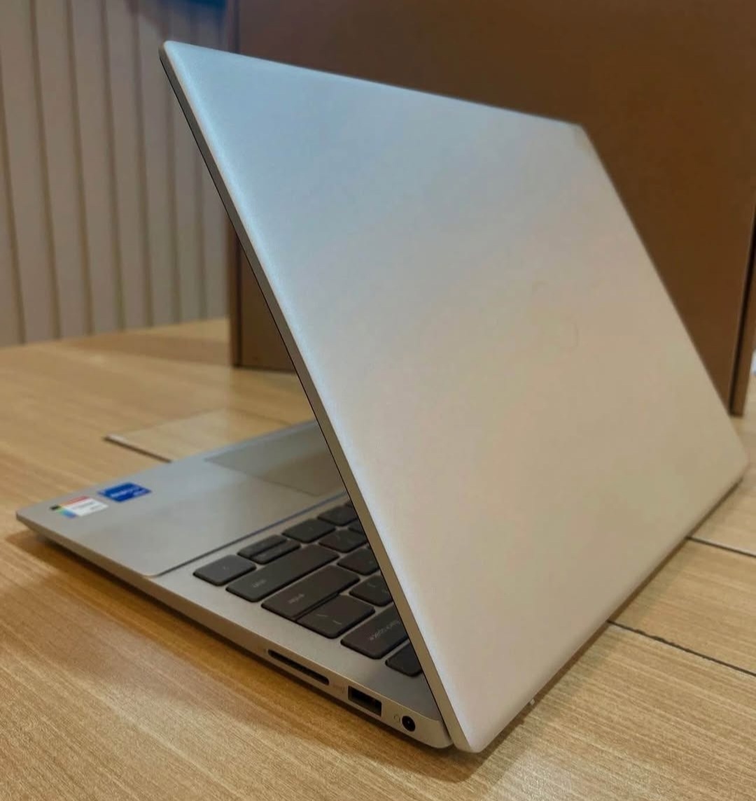 computadoras y laptops - Dell Inspiron 14 5430, Core i7 13ª Gen, 16GB RAM, 1TB SSD, Win11, Huella Nueva 4