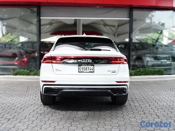 jeepetas y camionetas - Audi Q8 2021 4