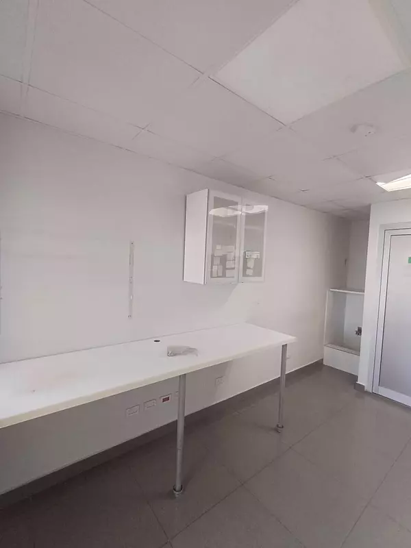 oficinas y locales comerciales - Local Comercial en Venta y Alquiler
AV. REPÚBLICA DE COLOMBIA
RD$16,200,000.00 10