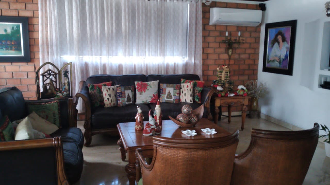 apartamentos - VENDO  PH AMUEBLADO EN PARAÍSO
Zona Primium.448 m2 + 140 m2 de terraza 6