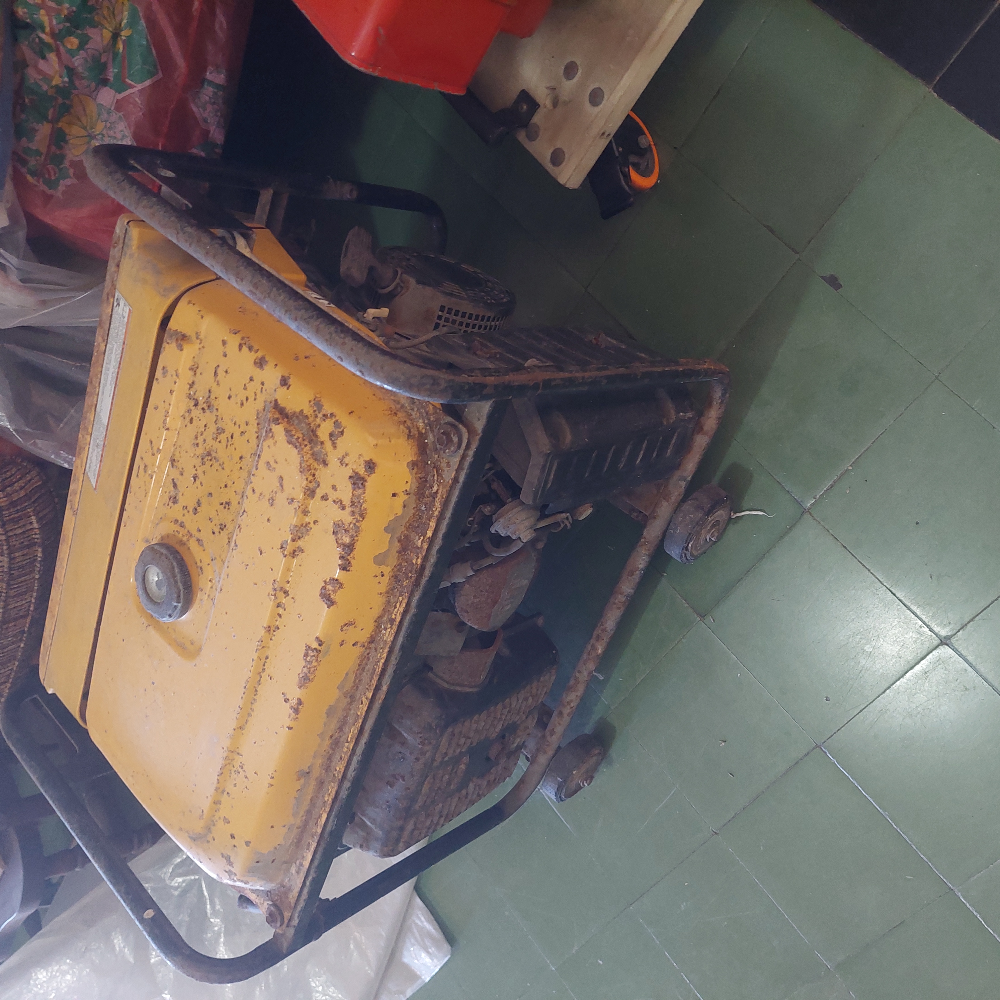 plantas e inversores - 7.5 kva gasolina 1