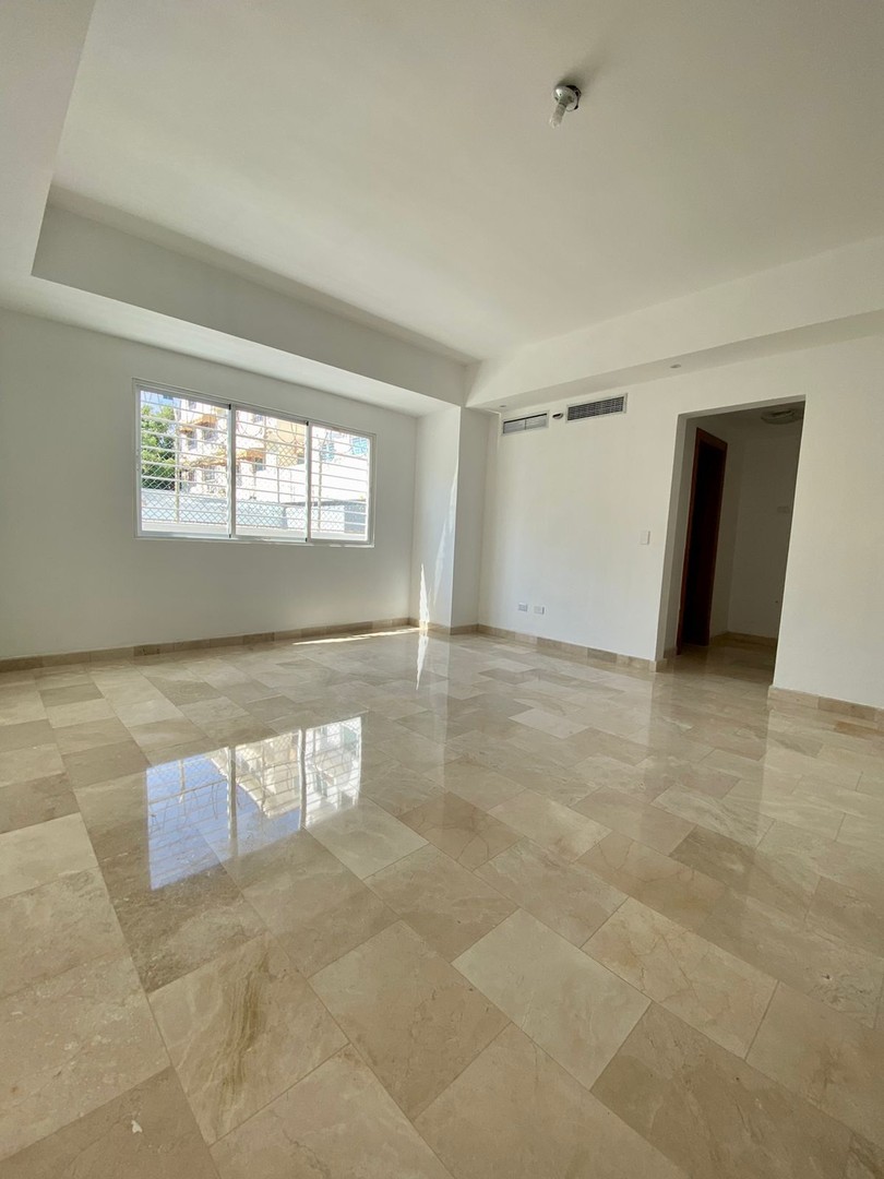 apartamentos - Amplio apartamento con terraza en el Renacimiento  5