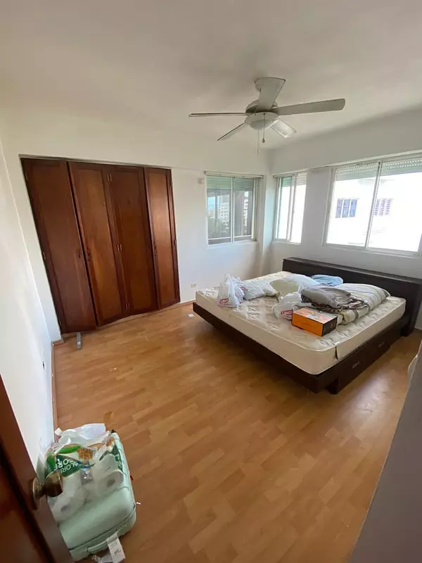 penthouses - Vendo Amplio Penthouse en la Urbanización Real  6