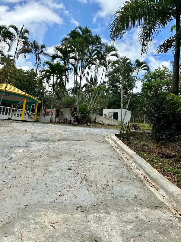 casas - Vendo casa comercial en La Autopista Duarte  5