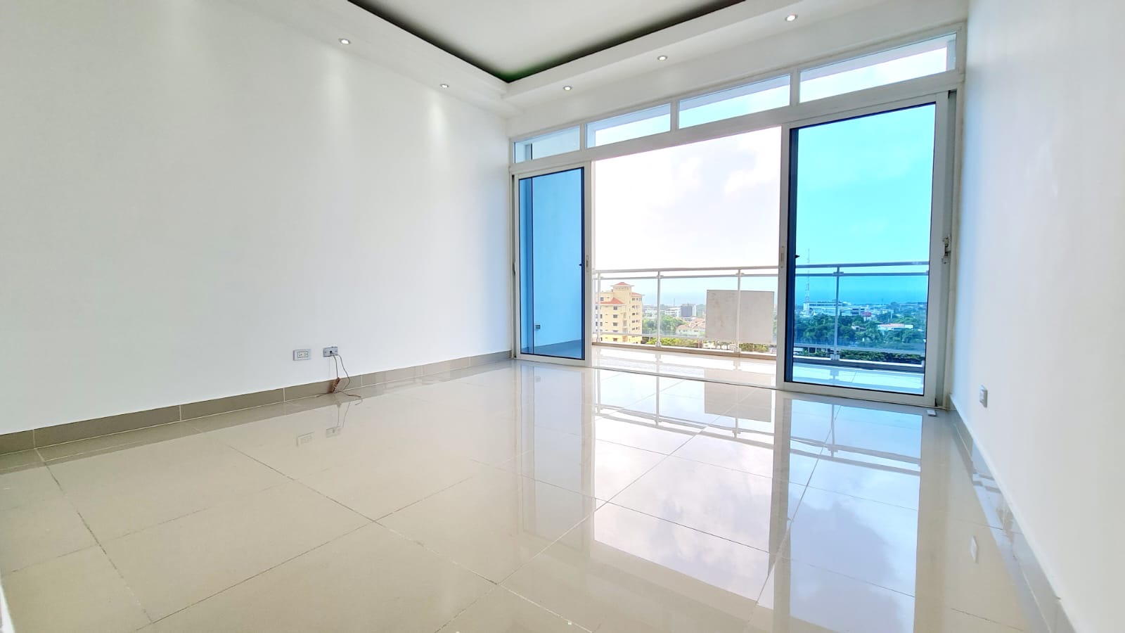 apartamentos - *La Esperilla* Alquiler apartamento. Línea blanca  3