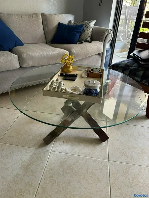 muebles y colchones - Vendo mesa con tope de cristal 
 2