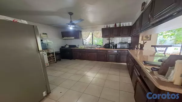 casas - Se Vende Casa en Costa Verde 2