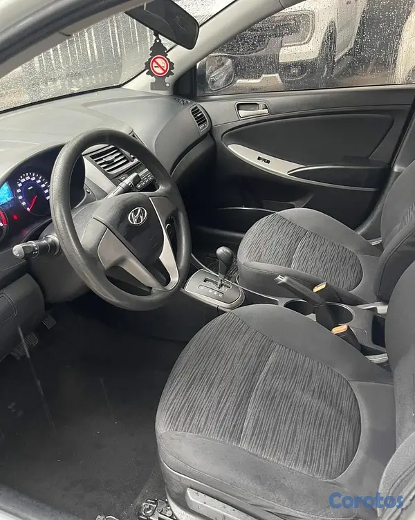 carros - HYUNDAI ACCENT 2017 6
