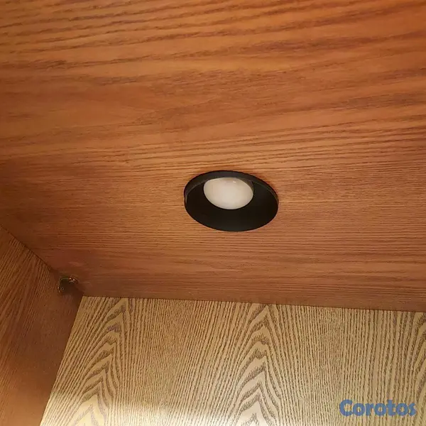 muebles y colchones - Vitrina para sala o lo que desee con iluminación interna 4