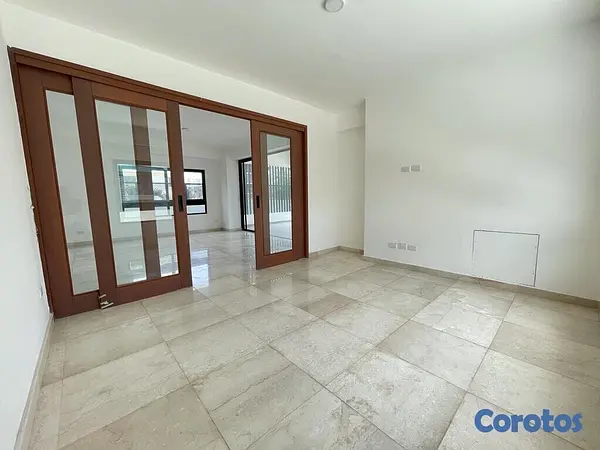 apartamentos - 𝘼𝙥𝙖𝙧𝙩𝙖𝙢𝙚𝙣𝙩𝙤 𝙙𝙚 𝙇𝙪𝙟𝙤 𝙘𝙤𝙣 𝙩𝙚𝙧𝙧𝙖𝙯𝙖 7