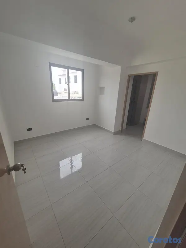apartamentos - vendo apartamento la Av. Independencia. 4