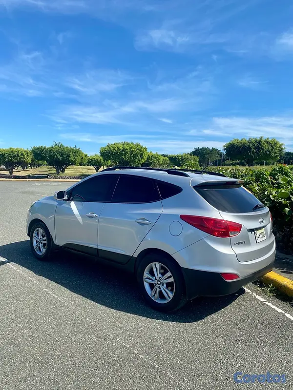 jeepetas y camionetas - HYUNDAI TUCSON 2012 (MOTOR DOHC) 3