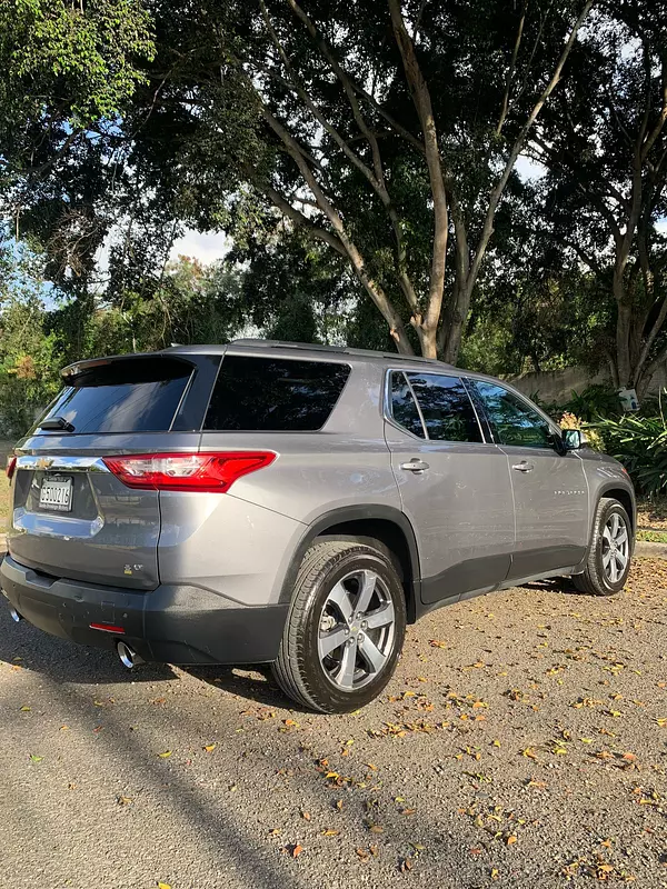 jeepetas y camionetas - chevolet travelse 2019 6