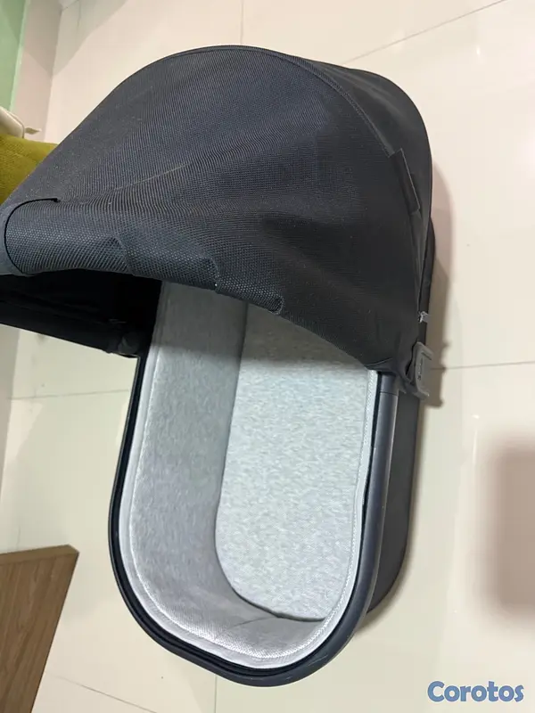 coches y sillas - Bassinet Uppababy V2 4