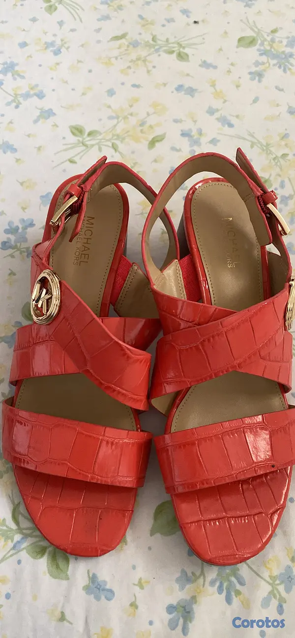 zapatos para mujer - Varios tenis y Zapatillas 5, 6, y 6.5 9