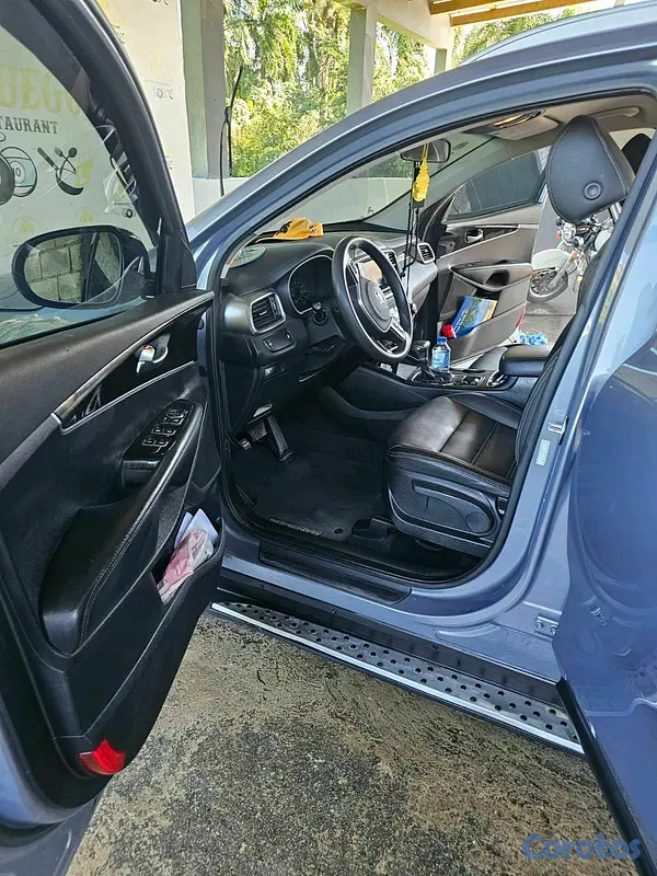 jeepetas y camionetas - kia sorento  6