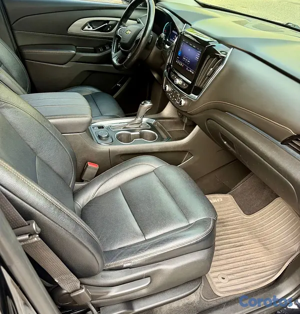 jeepetas y camionetas - Chevrolet Traverse LT 2020 10