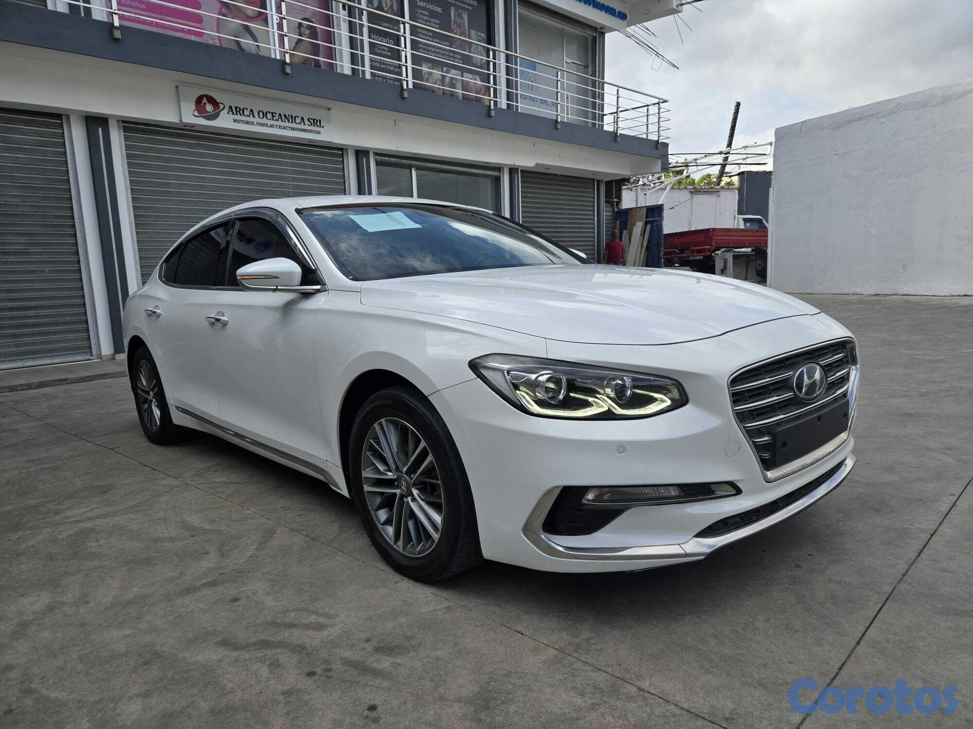 carros - HYUNDAI GRANDEUR 2018 BLANCO 7