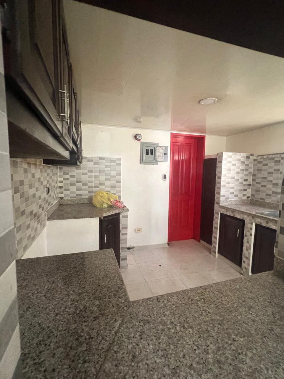 casas - casa en alquiler -La Castellana  6