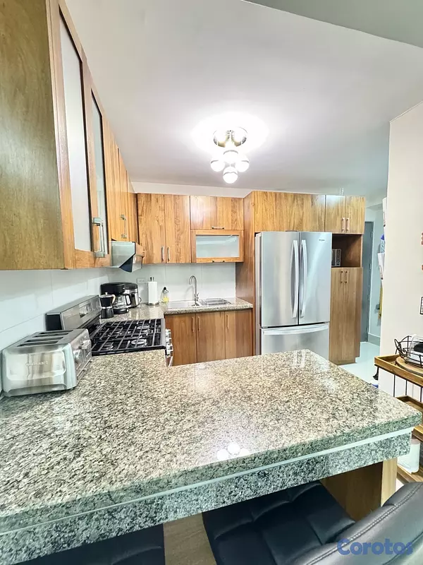 casas -  Apartamento Totalmente Amueblado en Venta , Residencial Torre Real VI  7