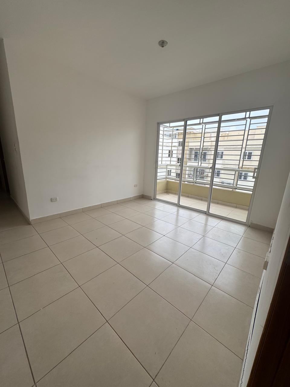 apartamentos -  SE ALQUILA APARTAMENTO EN SAN ISIDRO 2