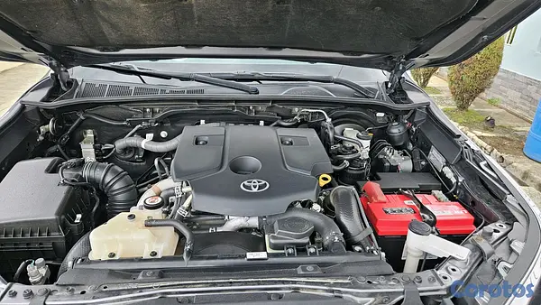 jeepetas y camionetas - Toyota fortuner 2023 diésel full 4x4 10