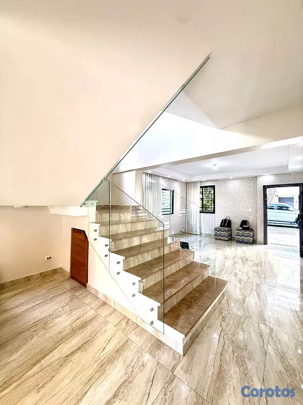 casas - Vendo Casa en Colinas de Los ríos  2