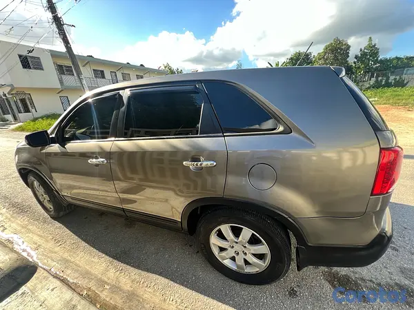 jeepetas y camionetas - Kia sorento 2011 5