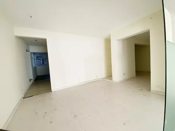 oficinas y locales comerciales - Local céntrico en Evaristo  6
