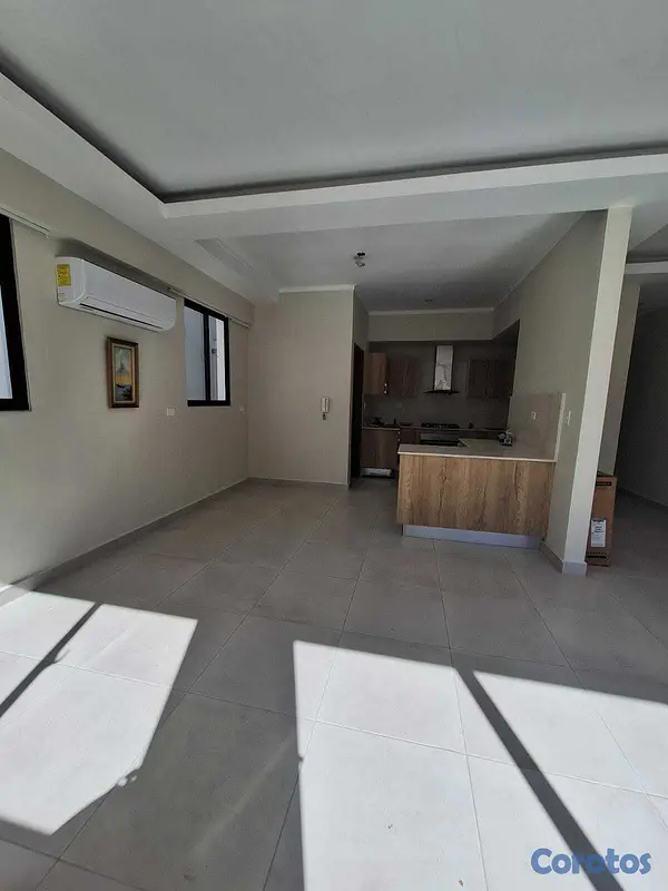 apartamentos - Rento apartamento línea blanca nuevo
tiene estudio
2 habitaciones  10